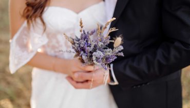 Zdjęcia ślubne i weselne – ich zrobienie najlepiej zlecić profesjonaliście