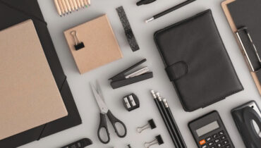 Współpraca z hurtownią biurową – o czym warto pamiętać przy większych zamówieniach?